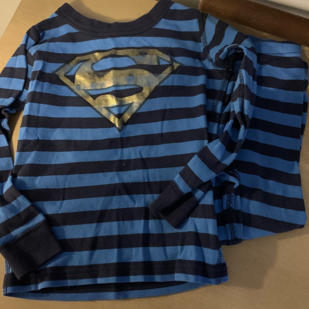 Hanna andersson pjs size 100 (4) vguc